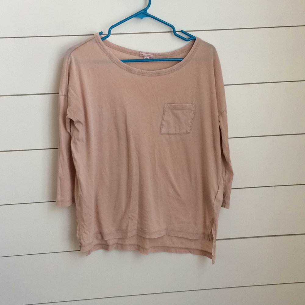 Gap shirt